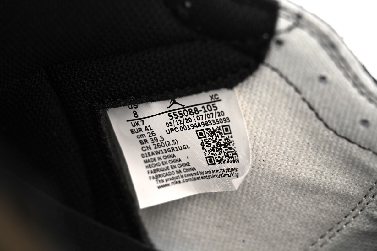 Air Jordan 1 Retro High OG 'Dark Mocha' 555088-105