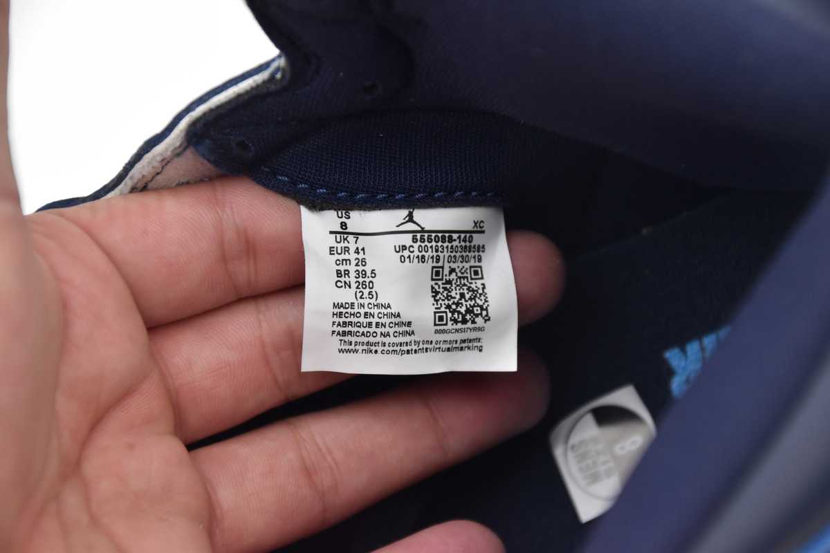 Air Jordan 1 Retro High OG “Obsidian University Blue”555088-140