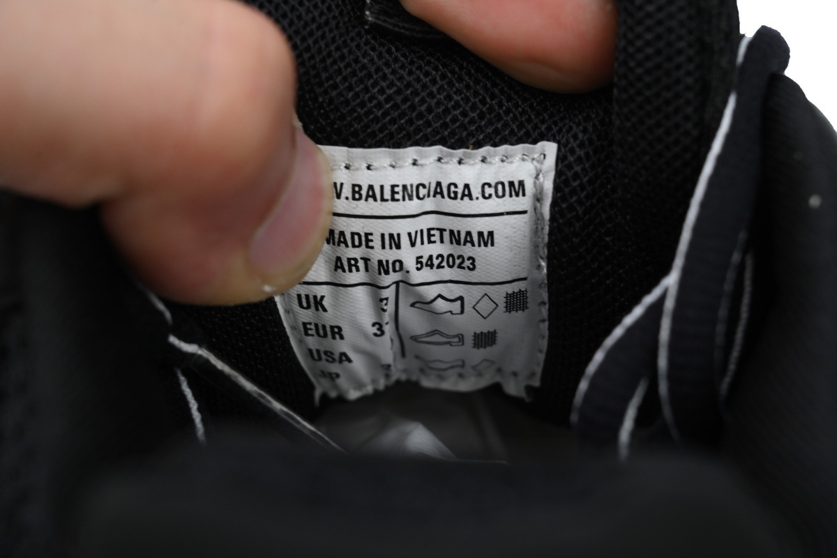 Balenciaga Track Sneaker Black White 542023 W2LA1 1000