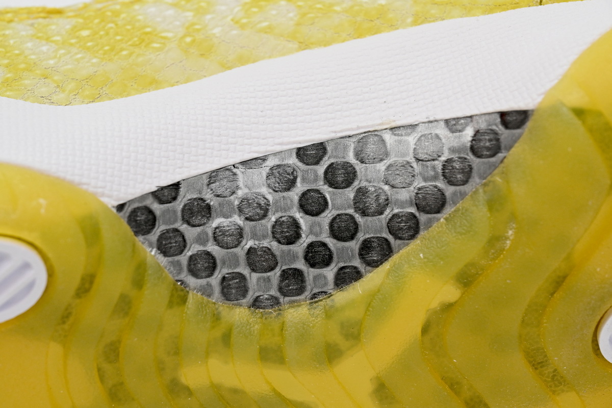 Air Jordan 11 Low WMNS “Yellow Snakeskin” AH7860-107