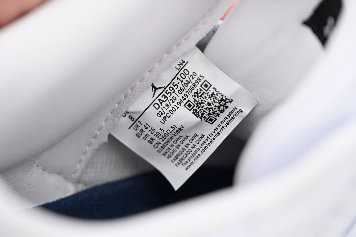 Fragment Design x Air Jordan 3 Black White DA3595-100