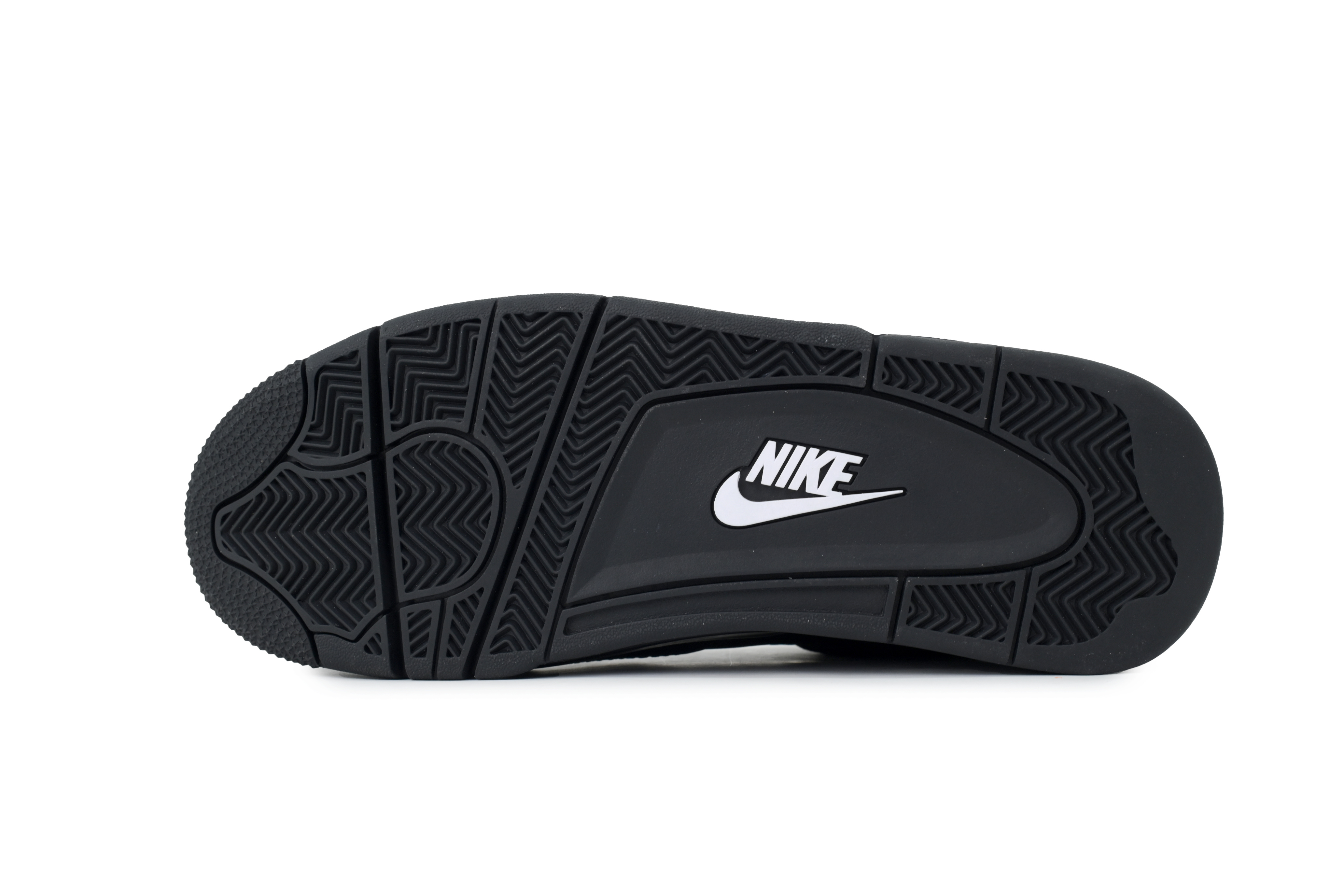 Air Jordan 4“Black Cat” FV5029-010
