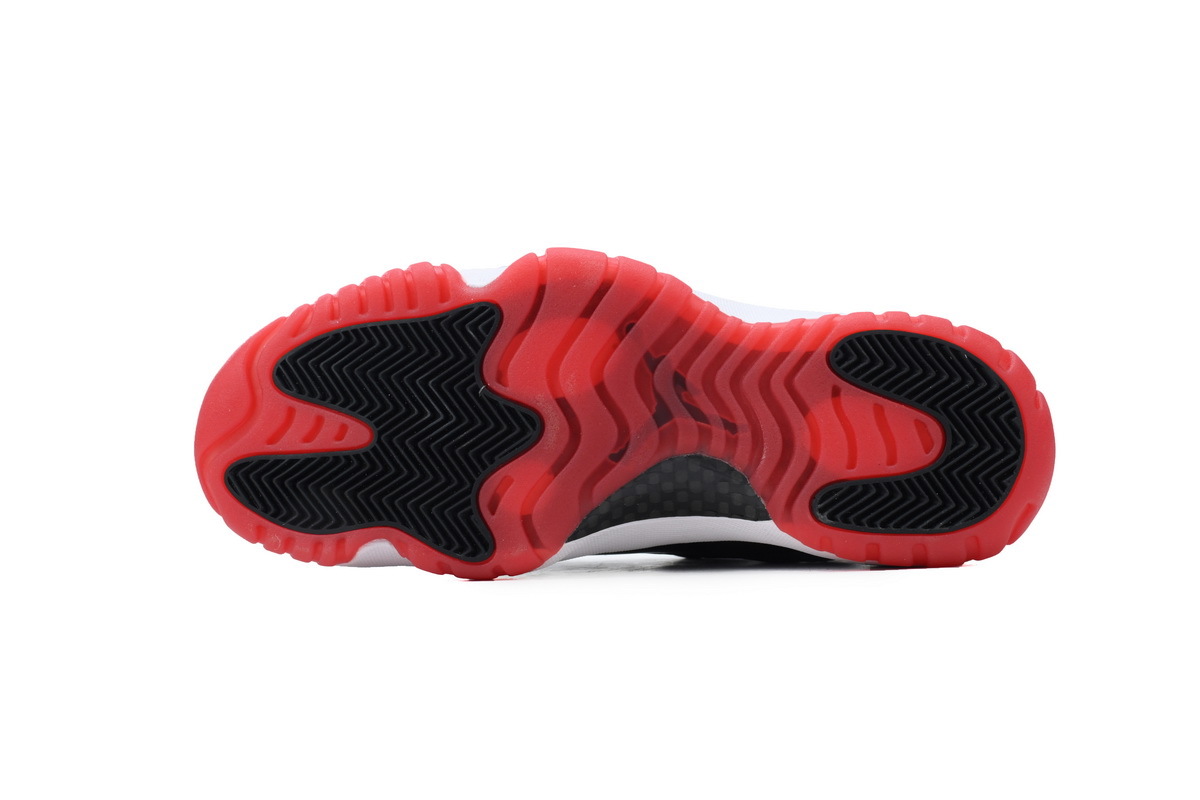 Air Jordan 11 Retro Low 'Bred' FV5104-006