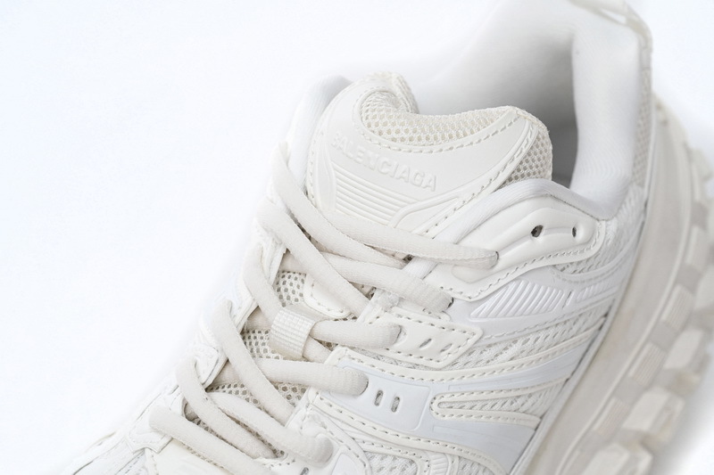 Balenciaga Bouncer Defender All White 685611 W1RB3 1201