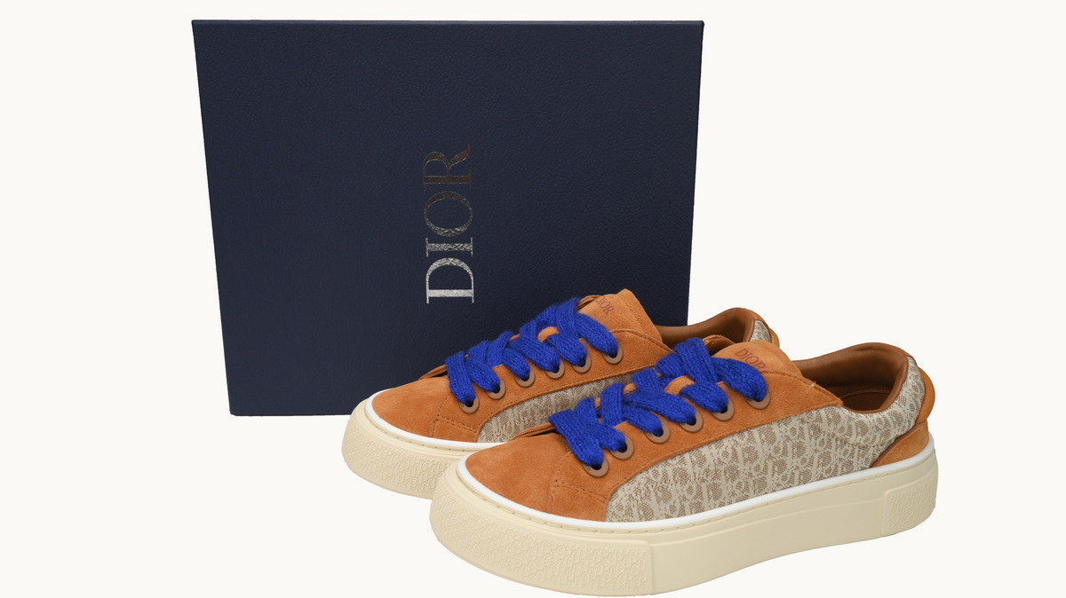 Dior B33 Beige Oblique &amp; Burgundy Suede