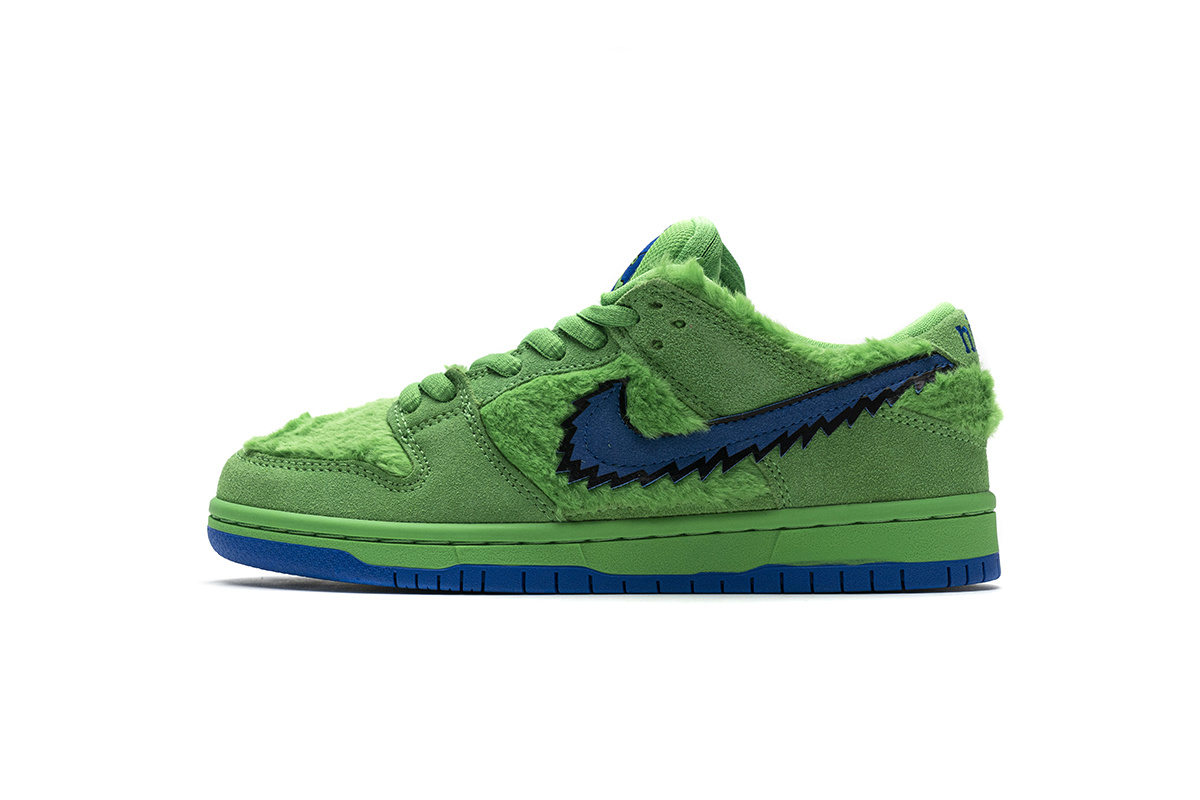 Grateful Dead x Nike SB Dunk Low “Green Bear” CJ5378-300
