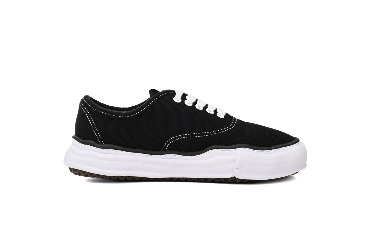 Maison Mihara Yasuhiro Baker OG Sole Canvas Low Top Sneakers Black A01FW717