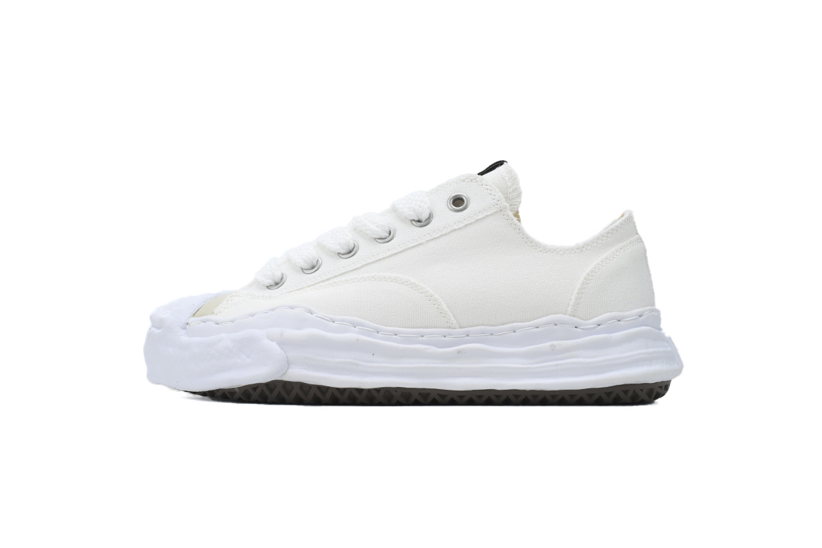 Maison Mihara Yasuhiro Hank OG Sole Canvas Low Top Sneakers White A01FW701