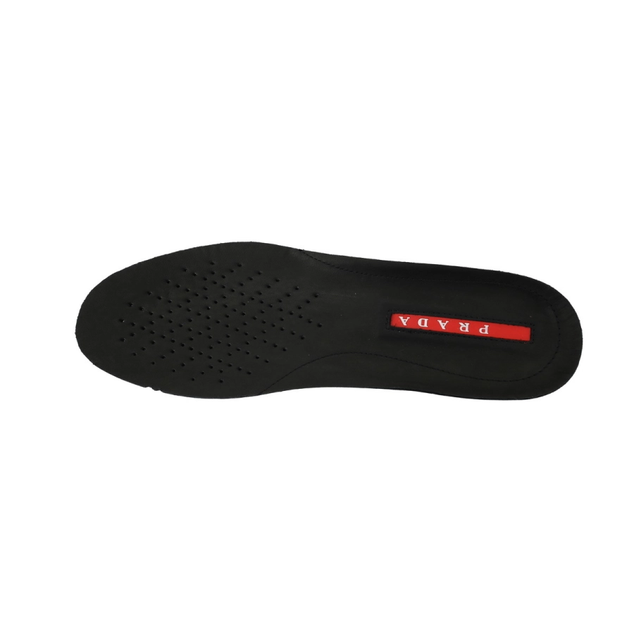 Prada America’s Cup “Black Red”