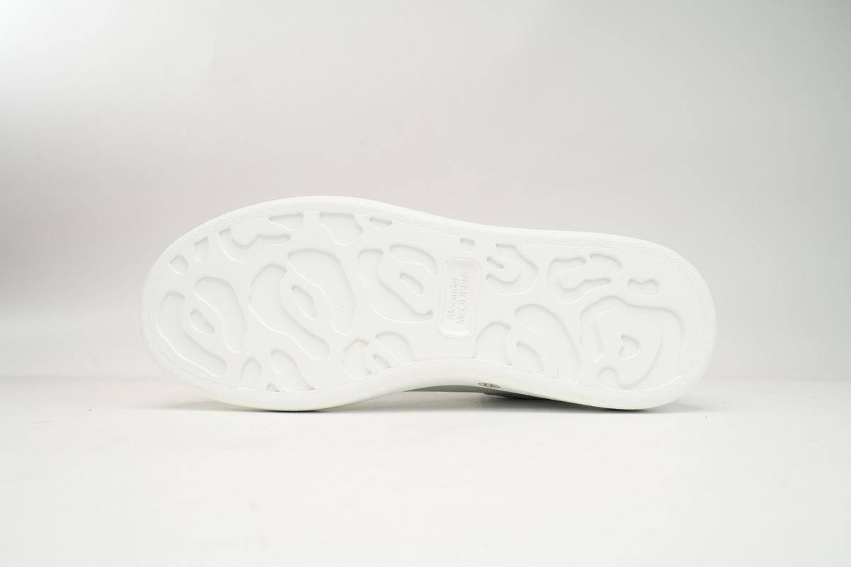 Alexander McQueen Oversized Sneaker 'White Grey Patent'