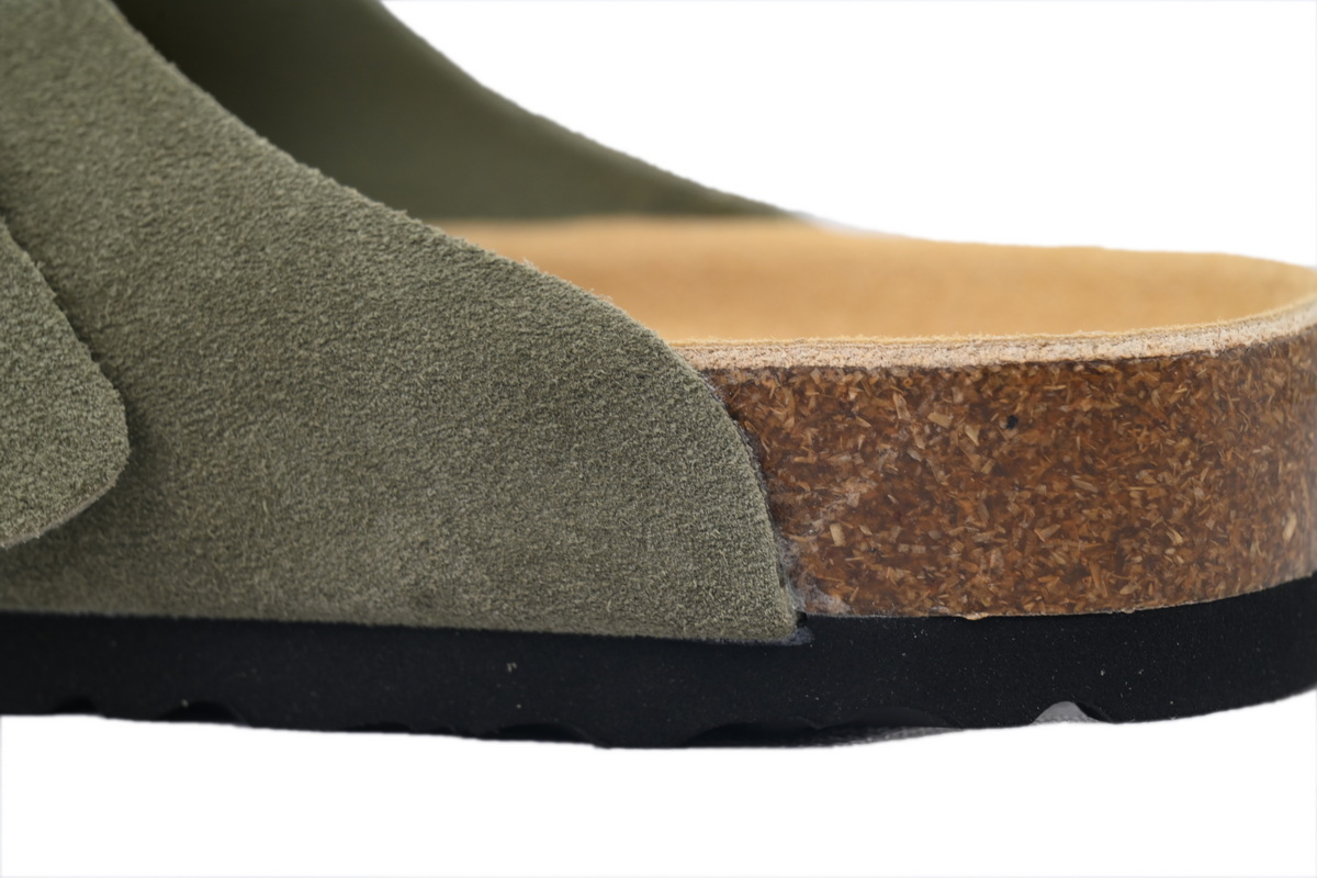 Birkenstock Boston SFB Suede Clogs - Khaki 1019117