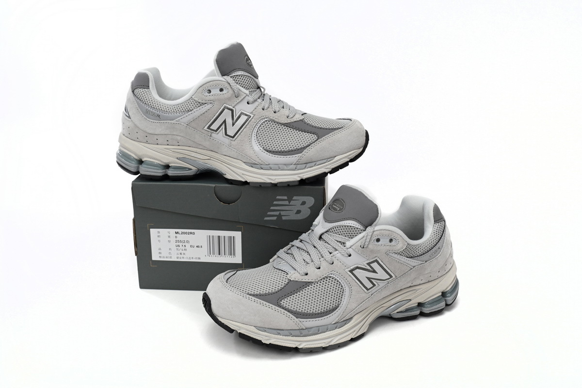 New Balance 2002R Marblehead Light Aluminum M2002RO 