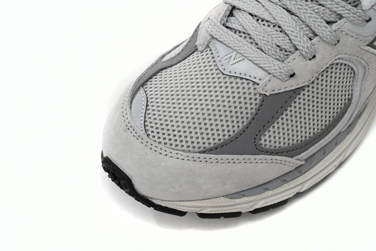 New Balance 2002R Marblehead Light Aluminum M2002RO 