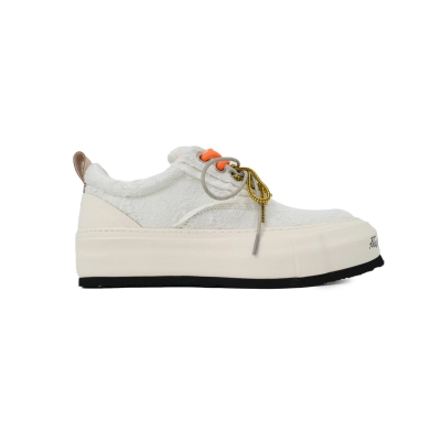 xVESSEL Milky White 02