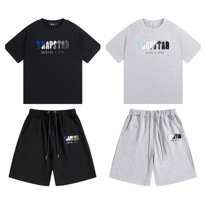 Trapstar It's A Secret Blue Gradient Letter Print T-Shirt &amp; Shorts Set - Black/Grey 627-628