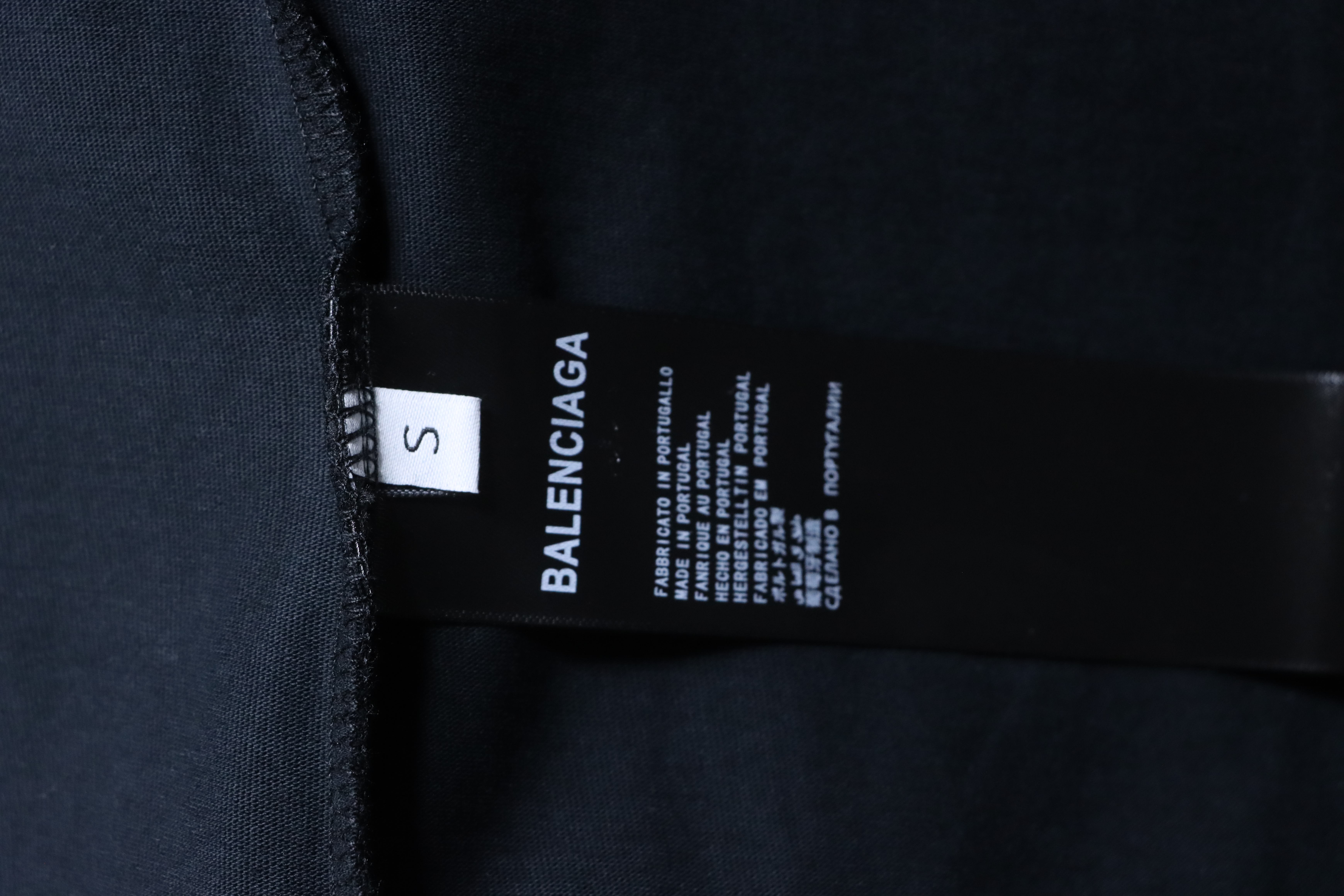 Balenciaga Multi-Languages Logo Oversized T-Shirt - Black h140