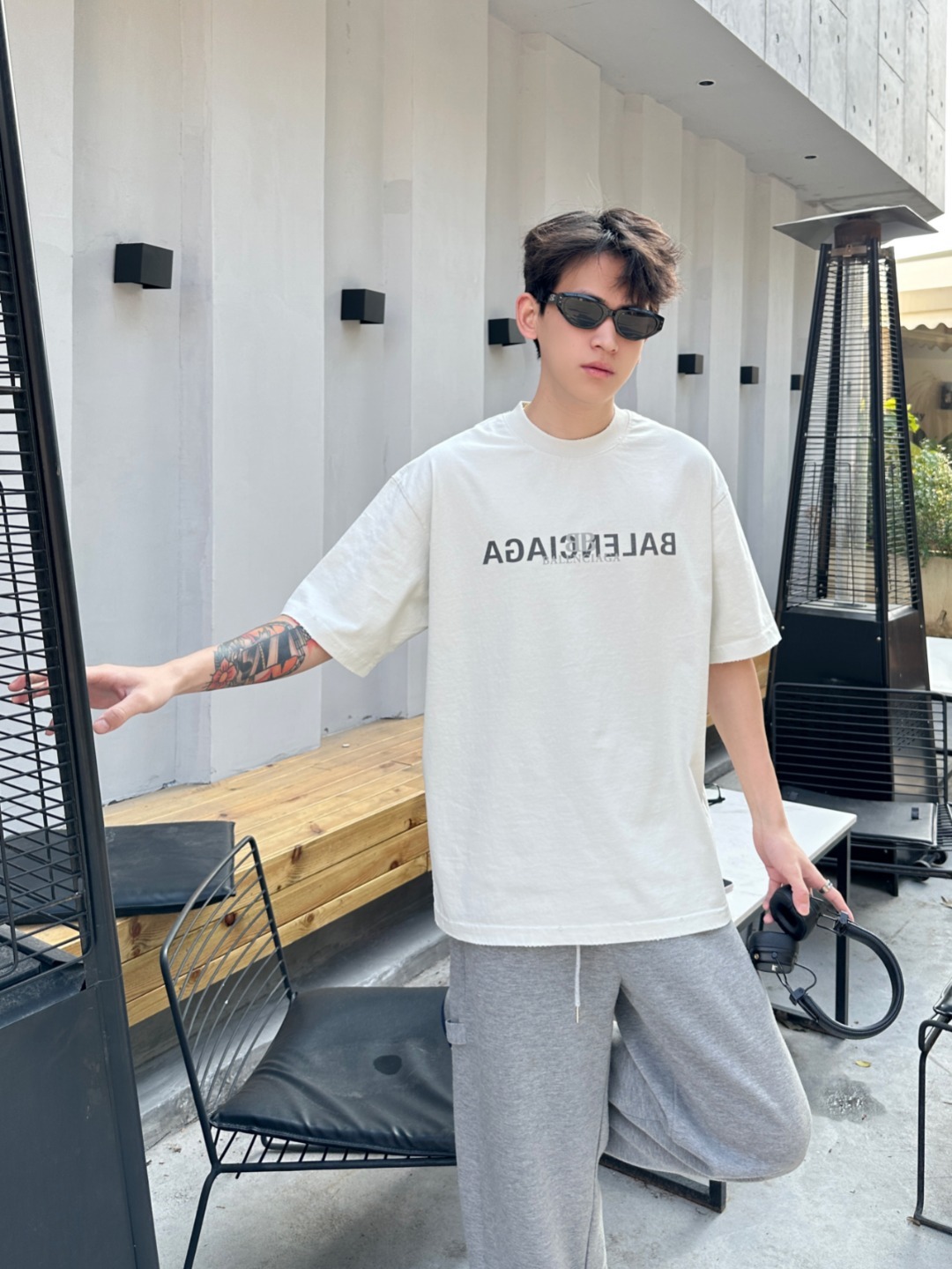 Balenciaga 25SS Reversed Double B Distressed T-Shirt White