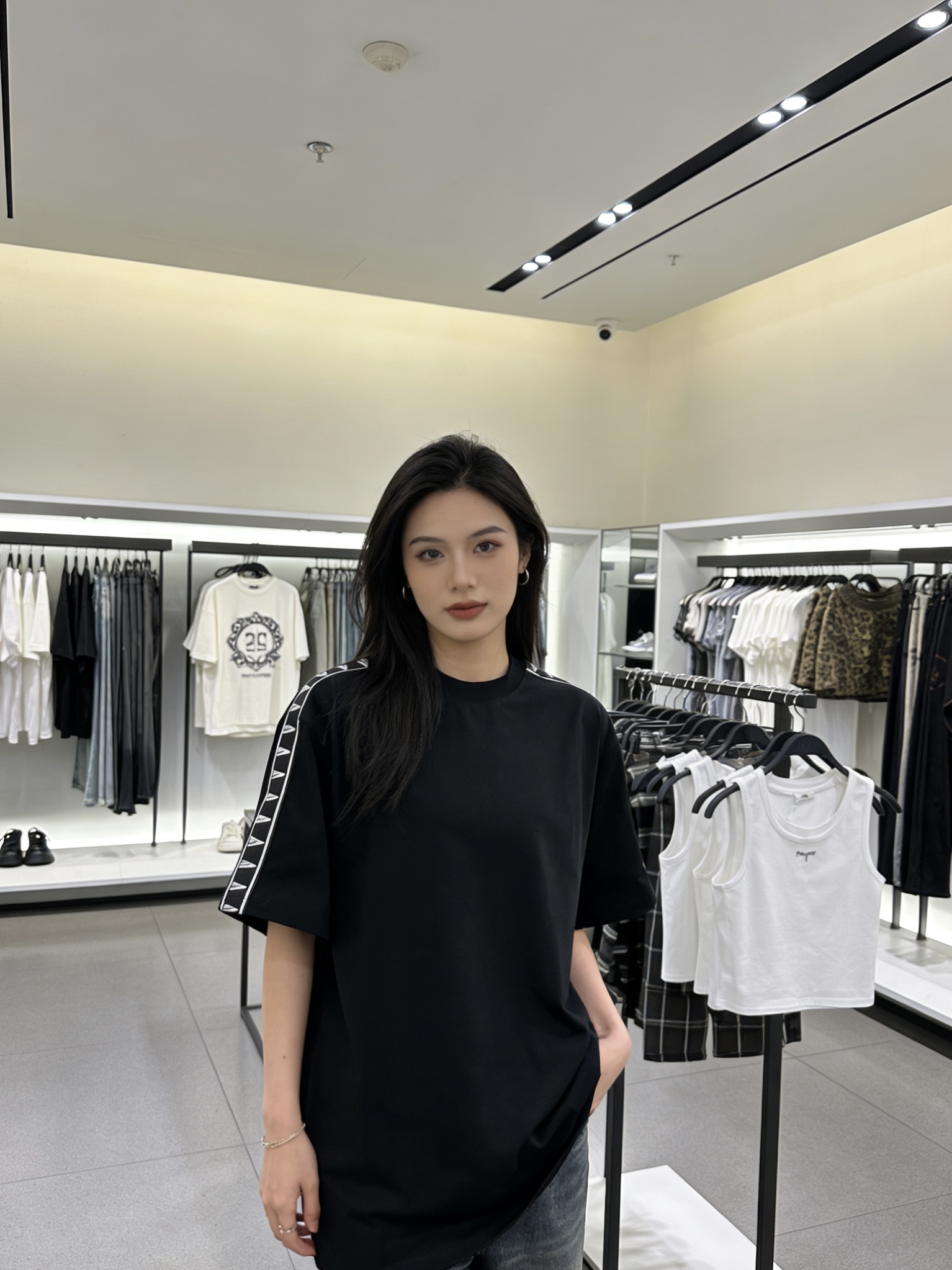 Balenciaga 26SS 3B Logo Tape Trim Crew Neck T-Shirt Black