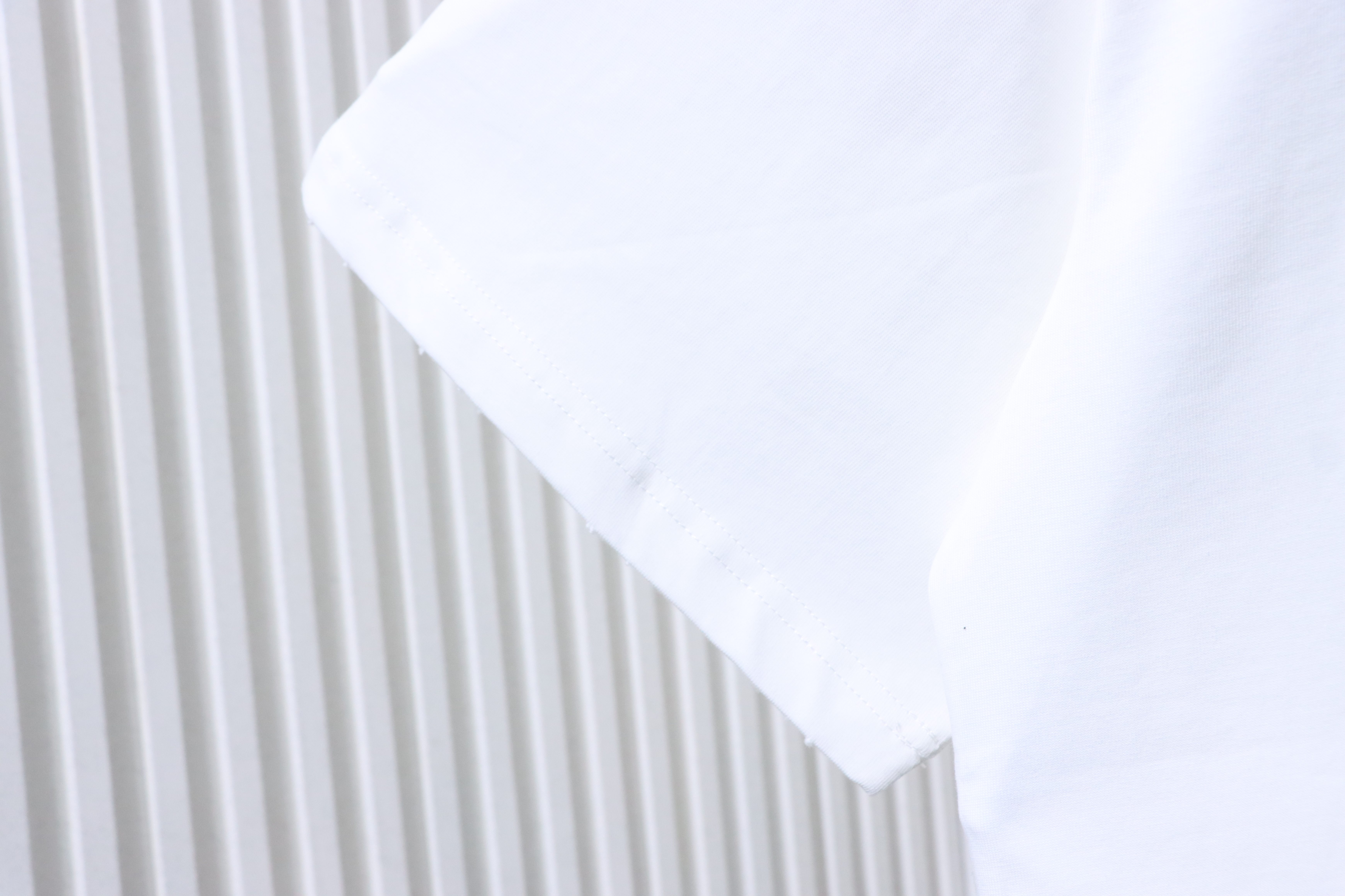 Balenciaga Gothic Couture Curtain T-Shirt - White h170