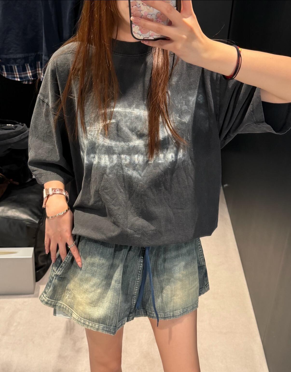 Balenciaga Blurred Smoke Black Hole Logo Oversized T-Shirt - Black h170