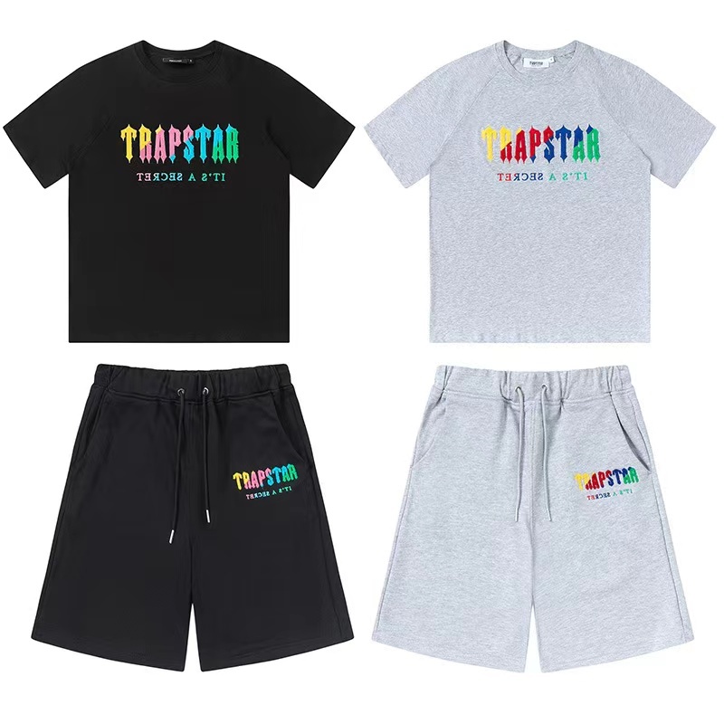Trapstar It's A Secret Rainbow Gradient Letter Print T-Shirt &amp; Shorts Set - Black/Grey P260 623-624