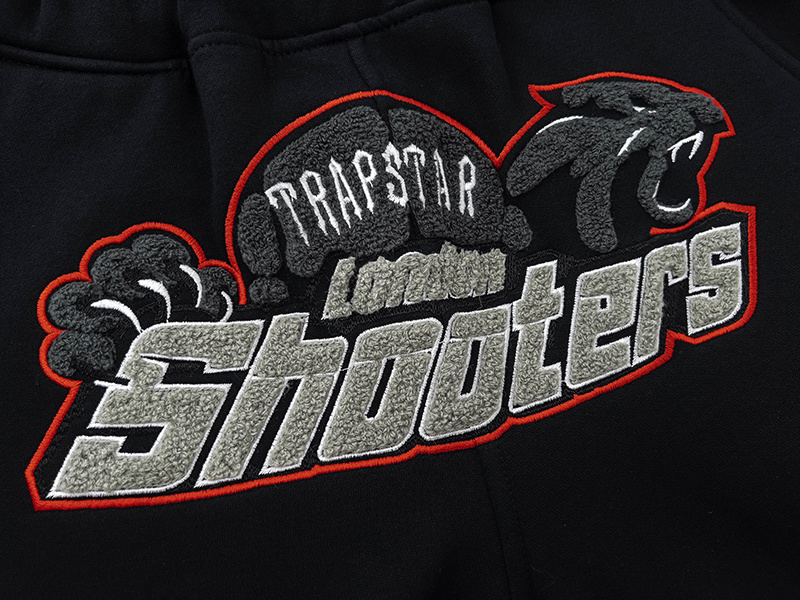 Trapstar Smokers Panther Graphic Hoodie &amp; Jogger Set - Black/Grey