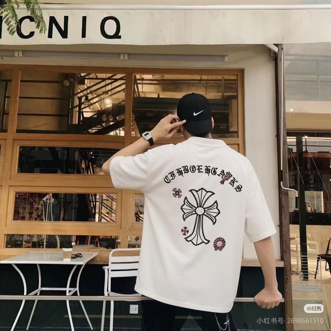 Chrome Hearts Gothic Cross Embroidered Tee - White with Pink Accents h160 