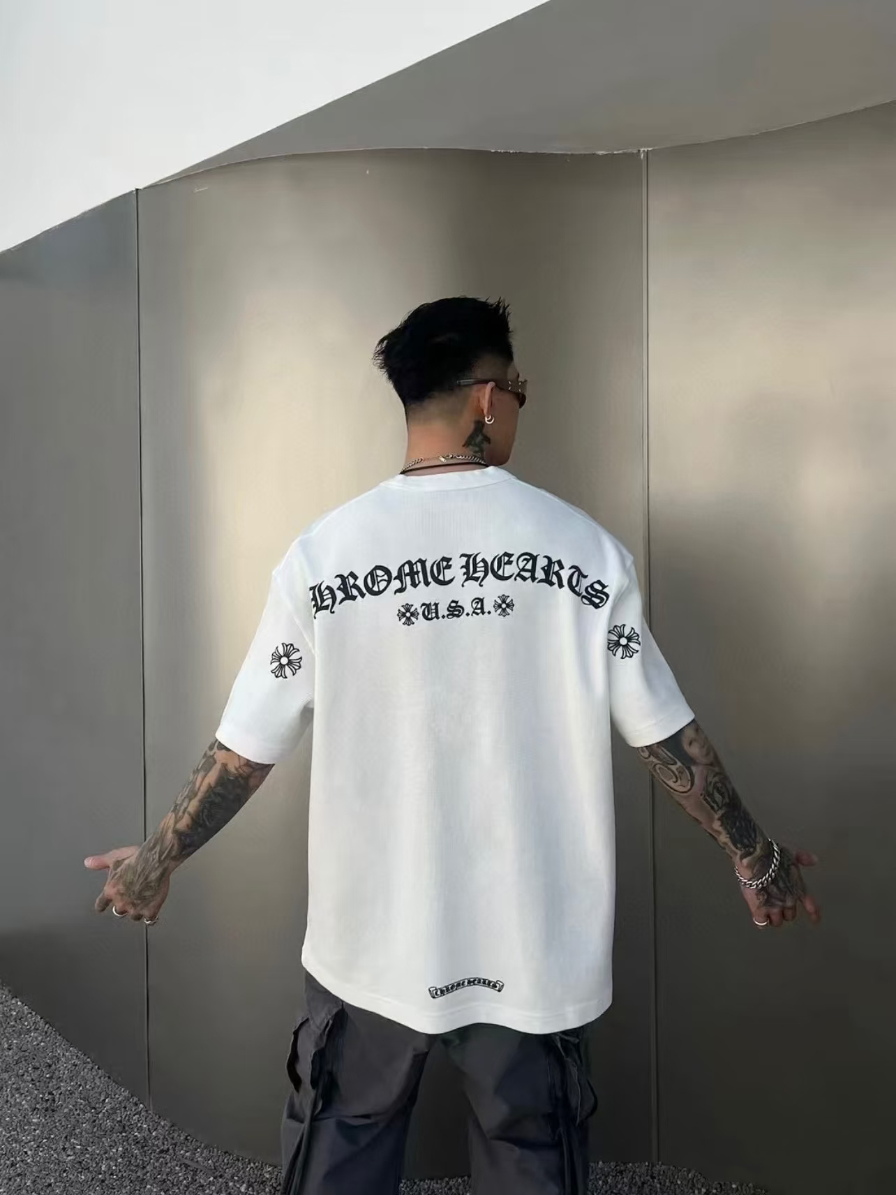 Chrome Hearts Gothic Cross Pocket Print Tee - White h170