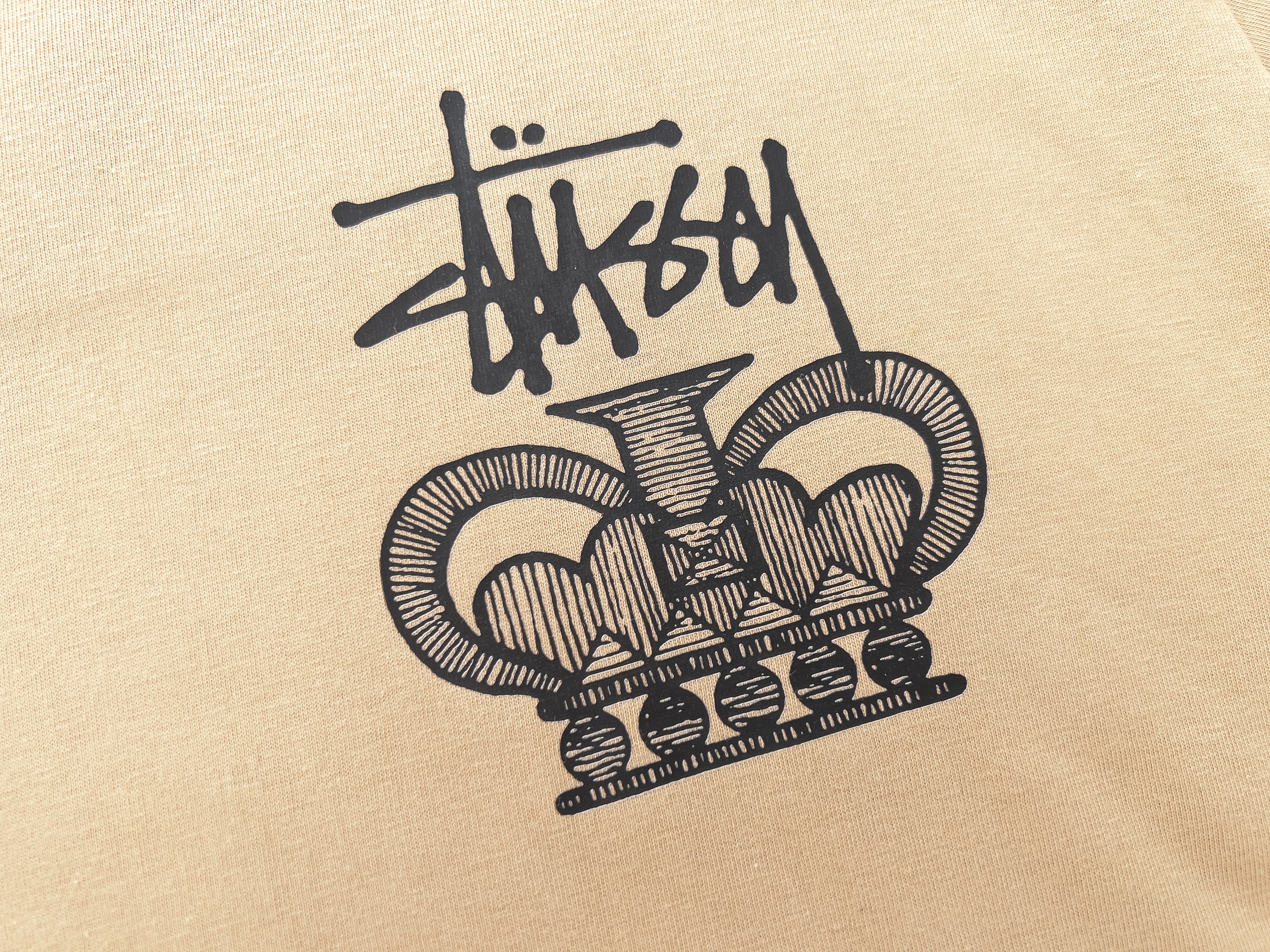 Stussy Crown‑Graphic One‑World Slogan Oversized Short‑Sleeve Tee XB929