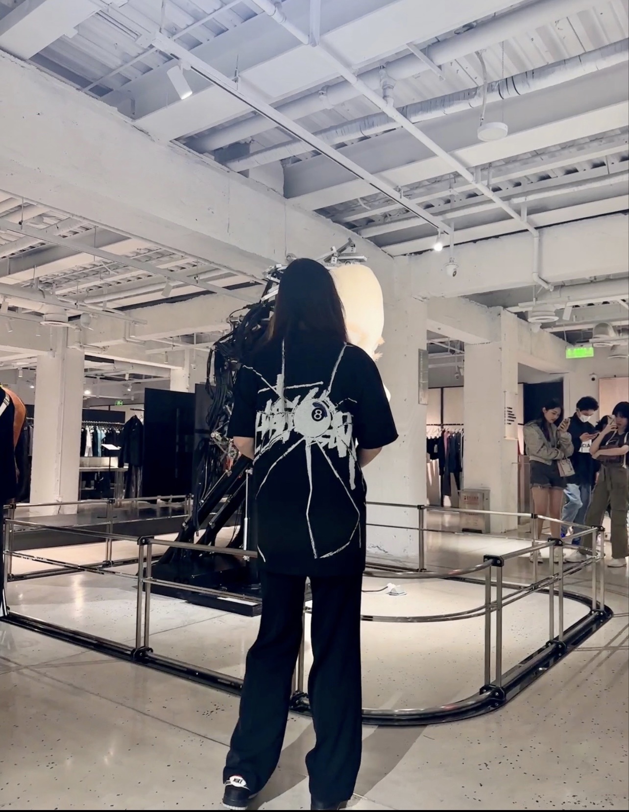 Stussy Shattered‑Effect 8‑Ball Graphic Oversized Short‑Sleeve Tee XB949