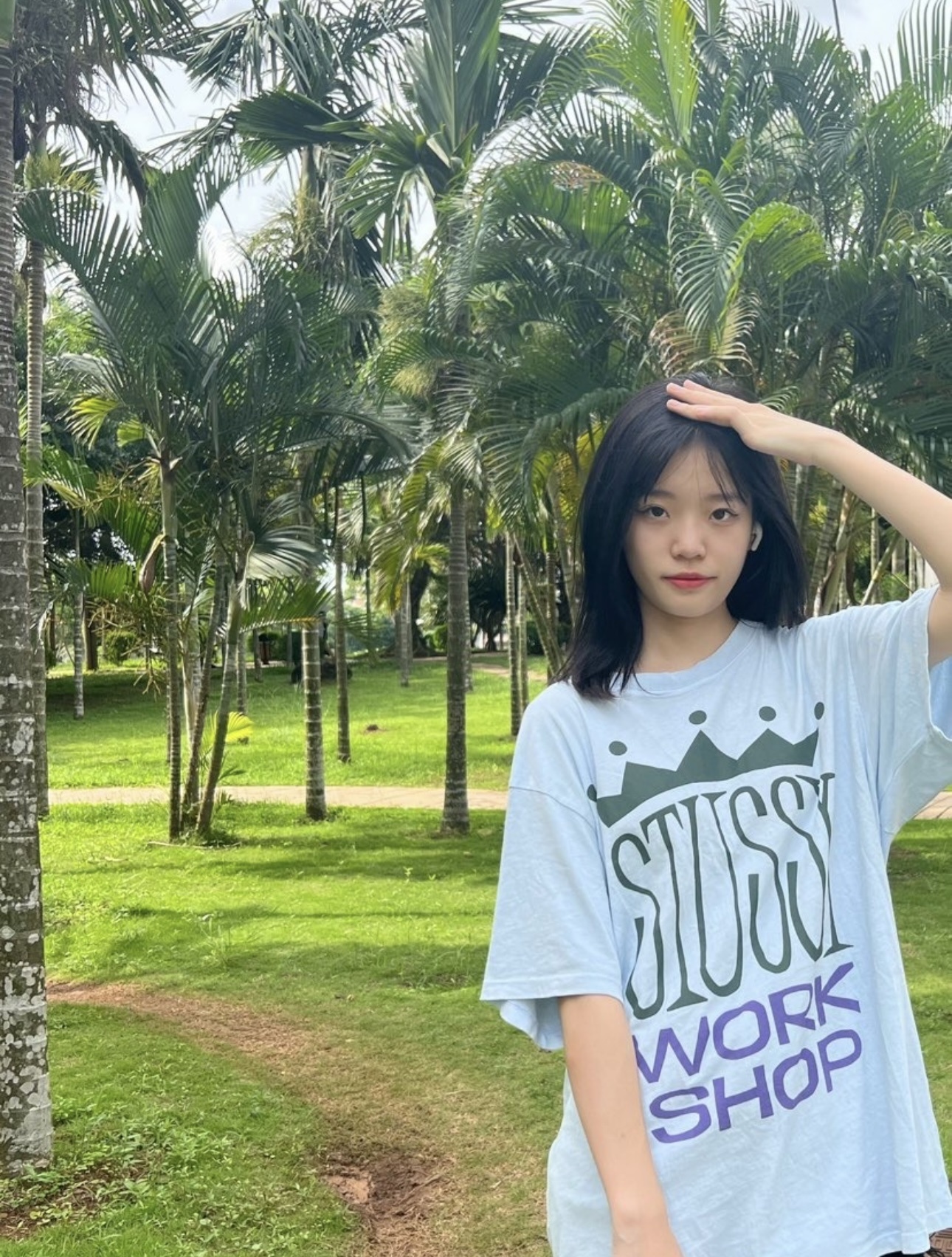 Stussy Crown Workshop Letter‑Graphic Short‑Sleeve Tee XB983