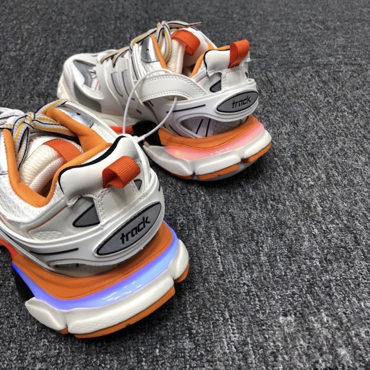 Balenciaga Track LED White Orange 542436 W1GB7 9059  review Crystalyn 01