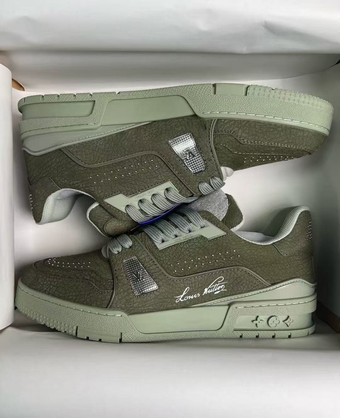 Louis Vuitton Trainer Khaki Green review Mark