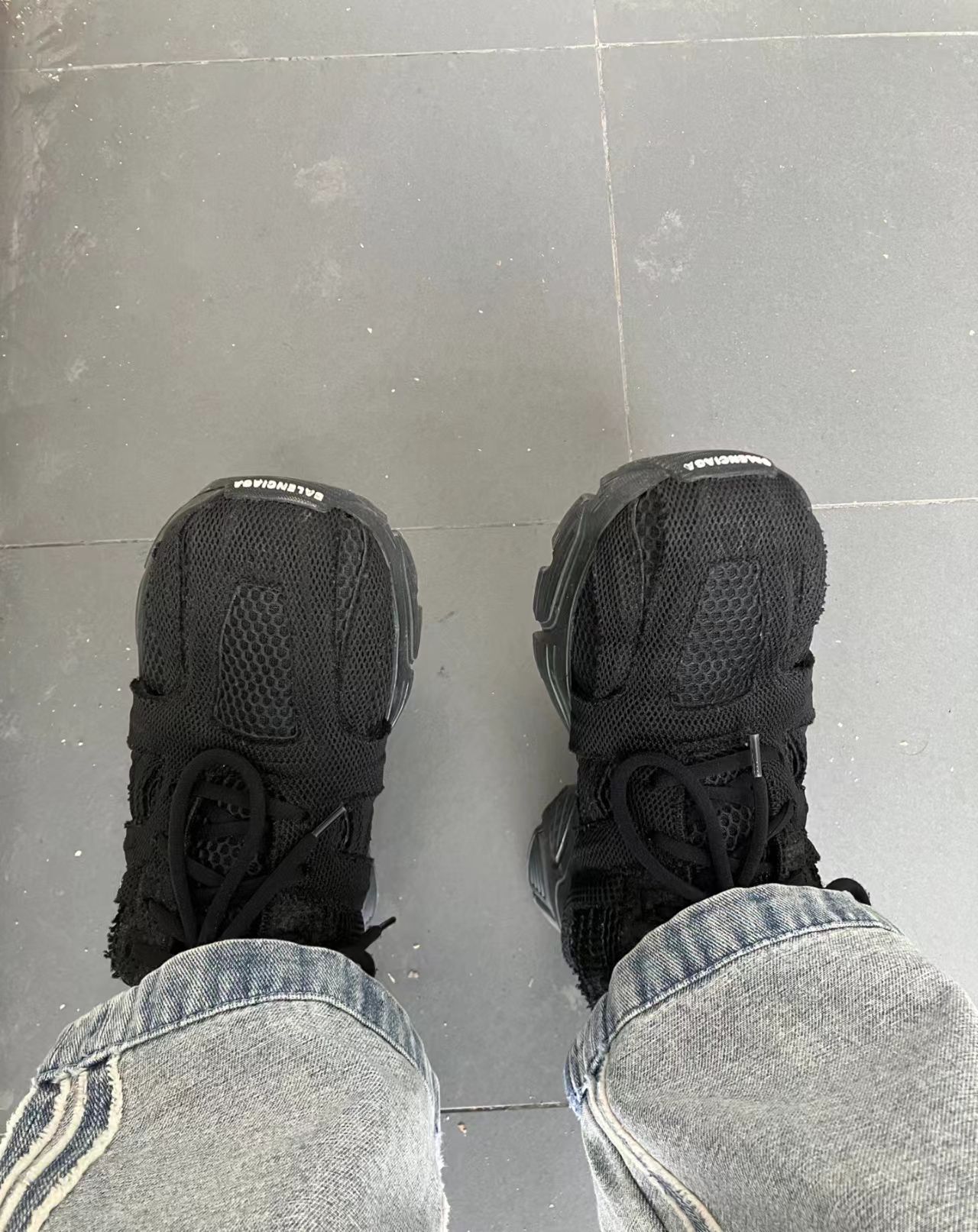 Balenciaga Phantom Sneaker Black 679339 W2E92 1000 review Austin H