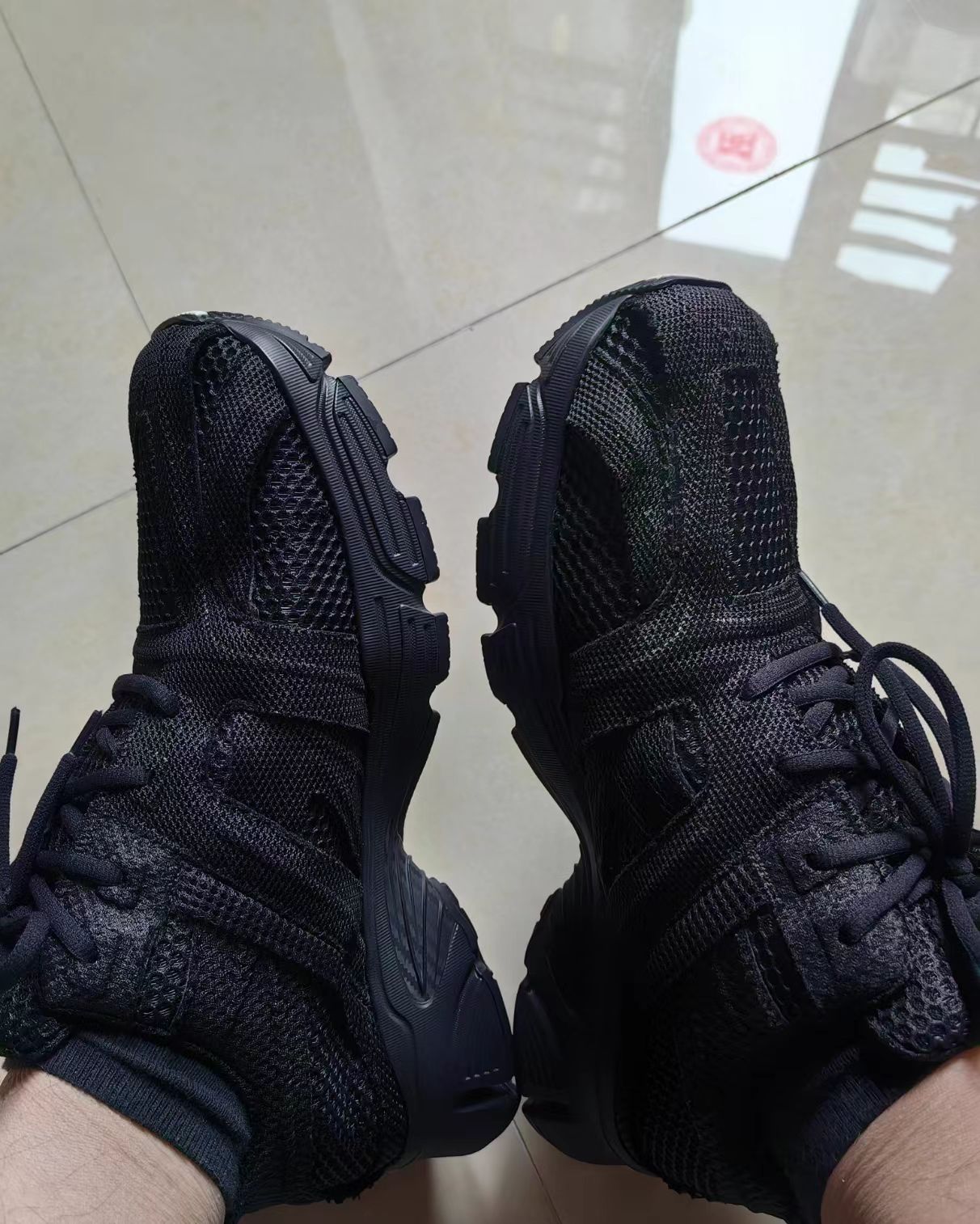 Balenciaga Phantom Sneaker Black 679339 W2E92 1000 review 0