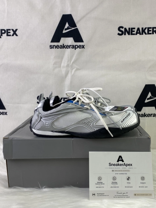 Balenciaga Monday Review | SneakerApex