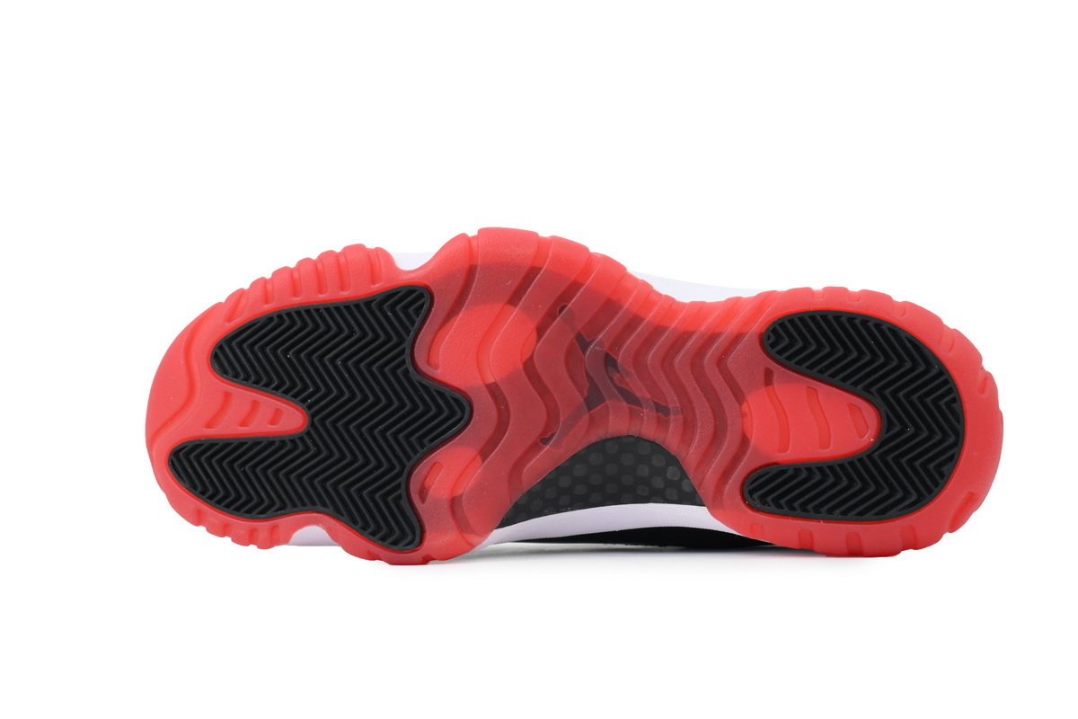 Air Jordan 11 Retro Low 'Bred' FV5104-006