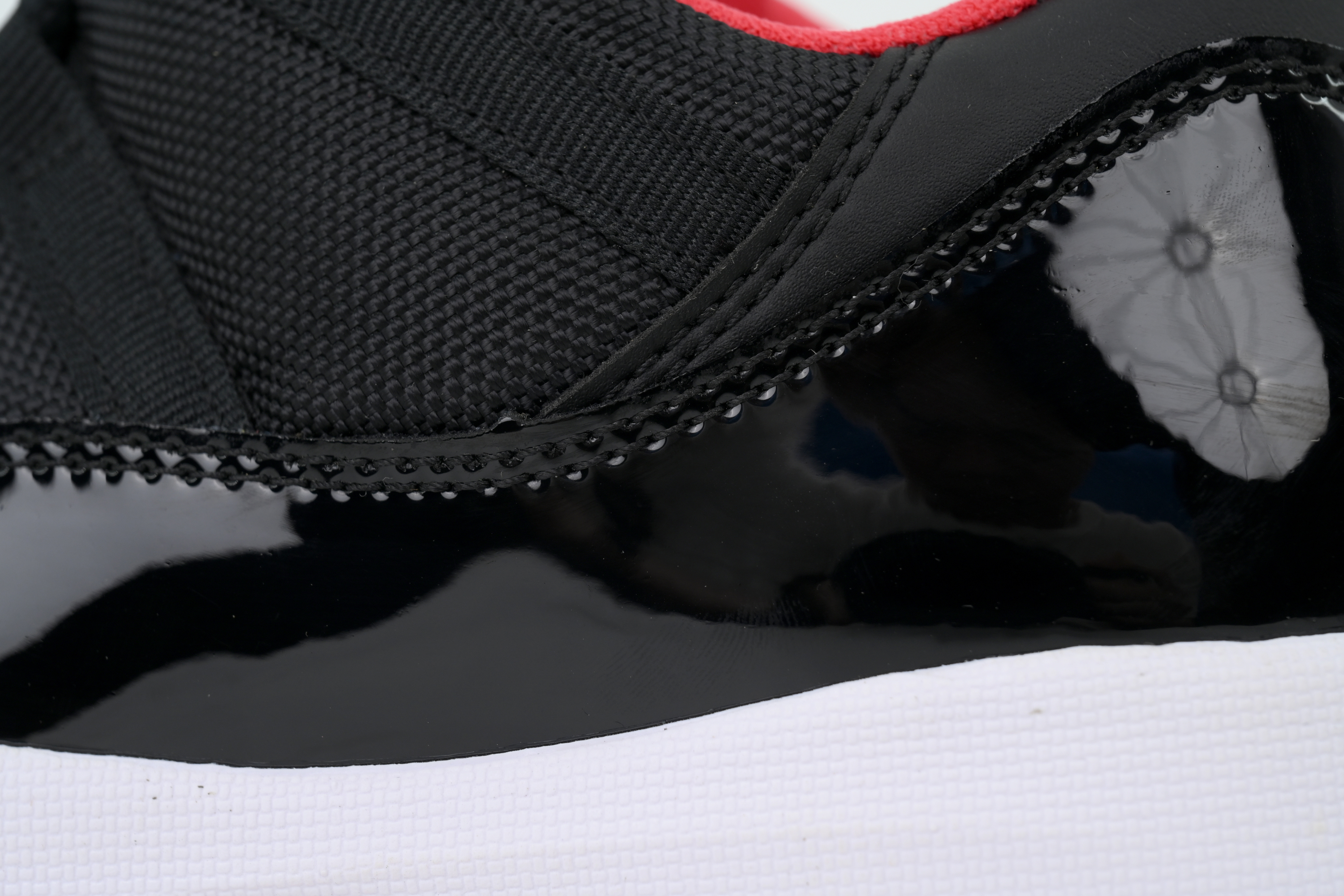 FLAME God Air Jordan 11 Retro Low Bred 528895-012