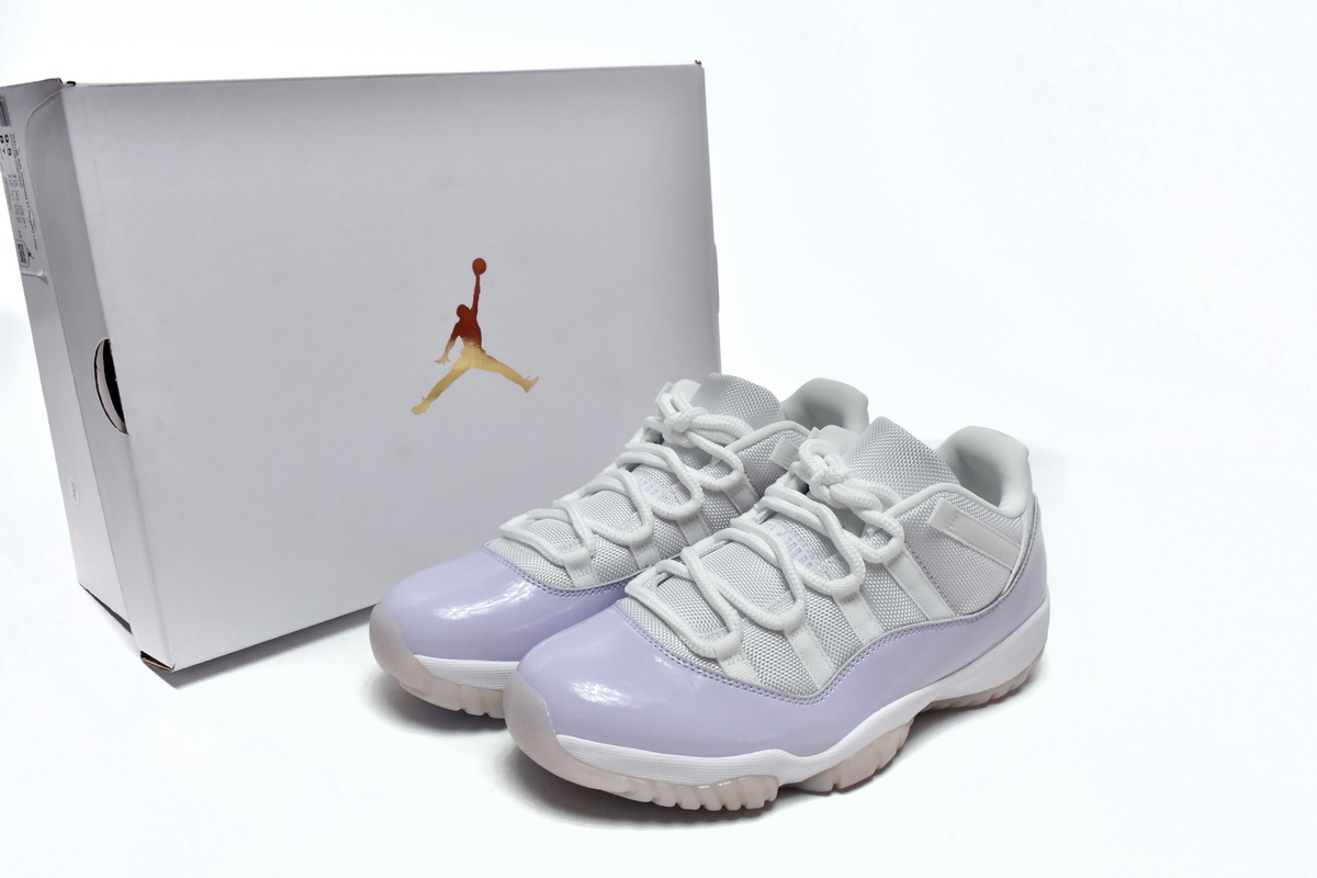 Air Jordan 11 Retro Low Pure Violet AH7860-101