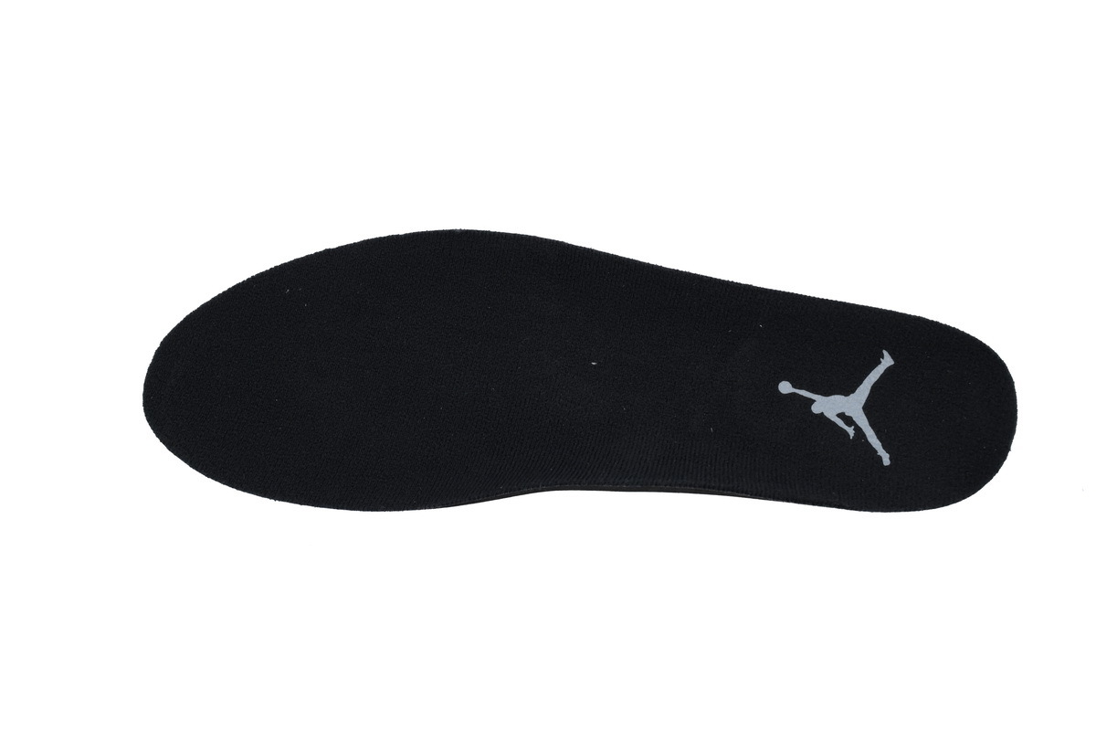 Air Jordan 12 Retro 'Barons' CT8013-010