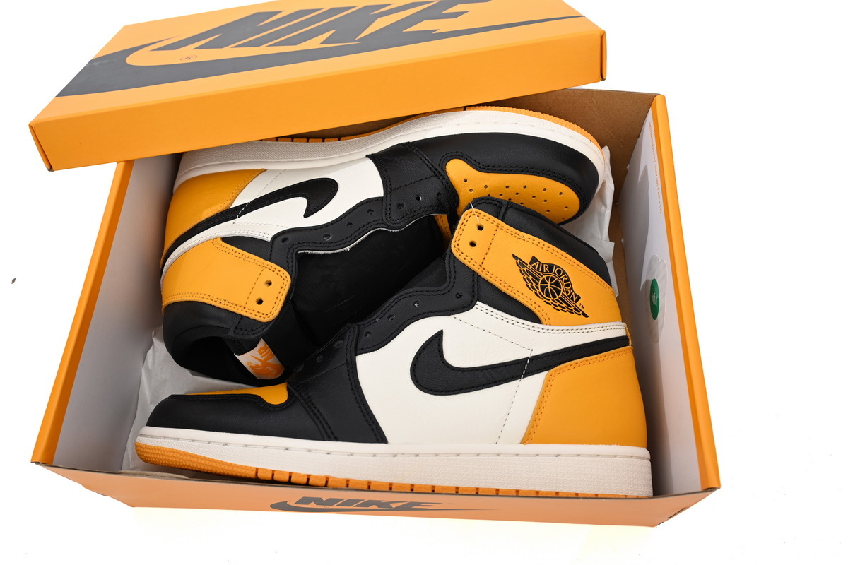 Air Jordan 1 High OG Yellow Toe 555088-711
