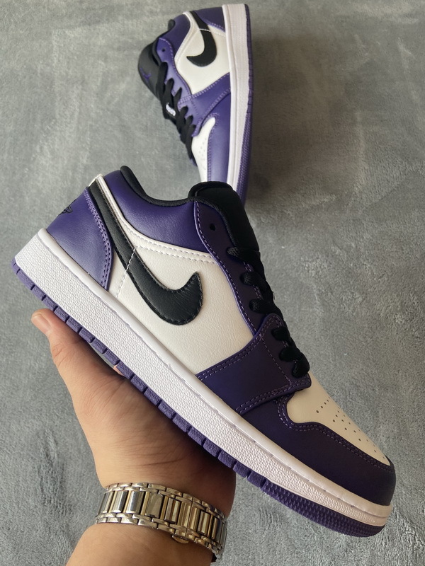 Air Jordan 1 Low Court Purple 553558-500