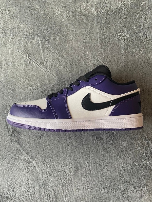 Air Jordan 1 Low Court Purple 553558-500