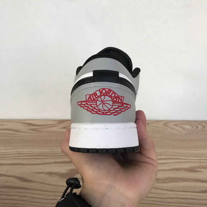 Air Jordan 1 Low Light Smoke Grey 553558-030