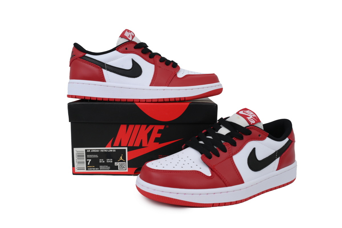 Air Jordan 1 Low Low Help Chicago CZ0790-601