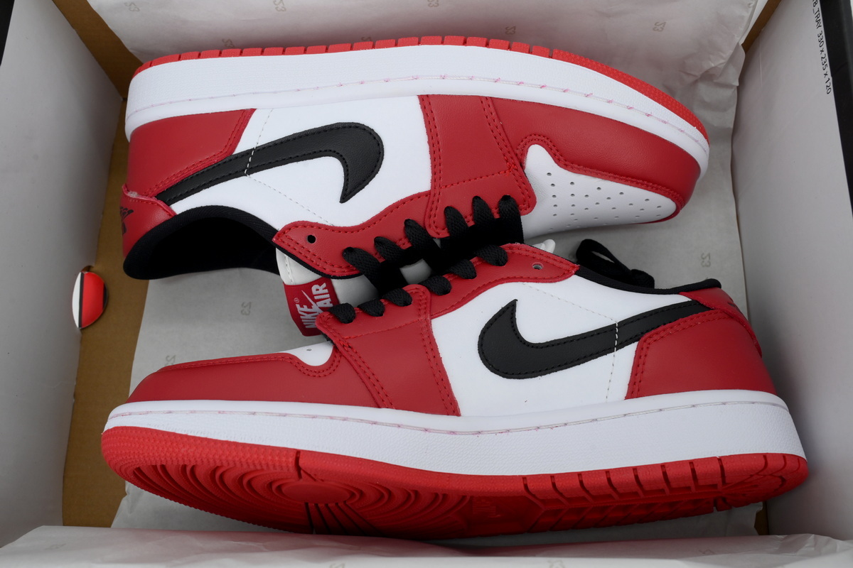Air Jordan 1 Low Low Help Chicago CZ0790-601