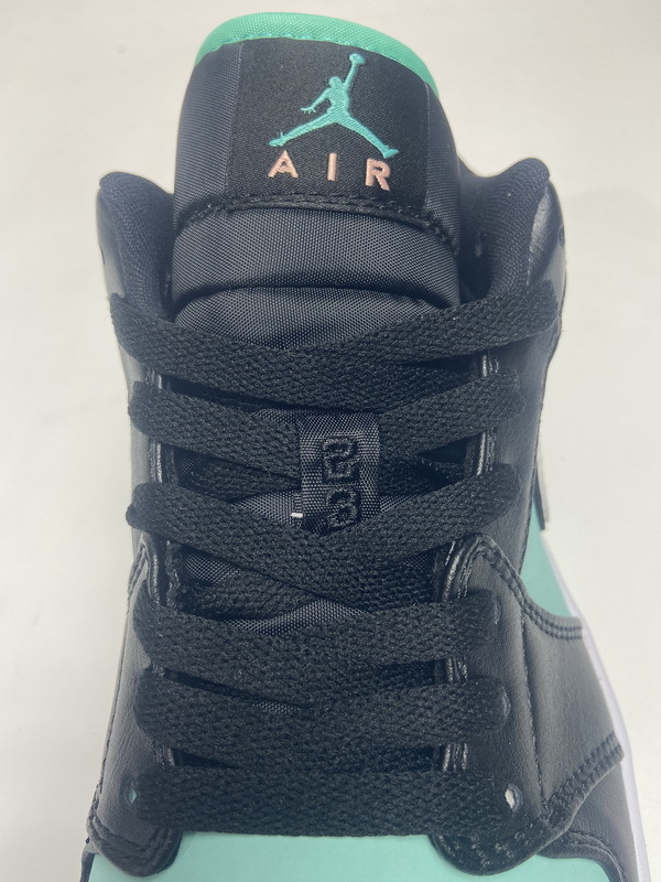 Air Jordan 1 Low SE Tropical Twist CK3022-301