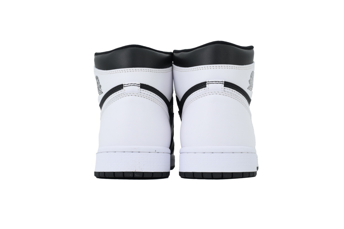 Air Jordan 1 Retro High OG 'Black White 2.0' DZ5485-010