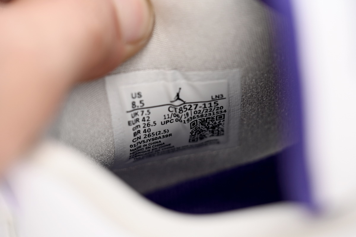 Air Jordan 4 Retro “Metallic Purple” CT8527-115