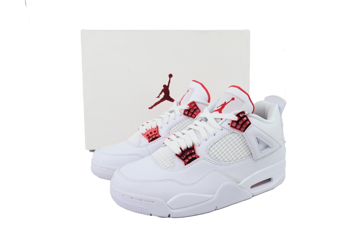 Air Jordan 4 Retro Metallic Red CT8527-112